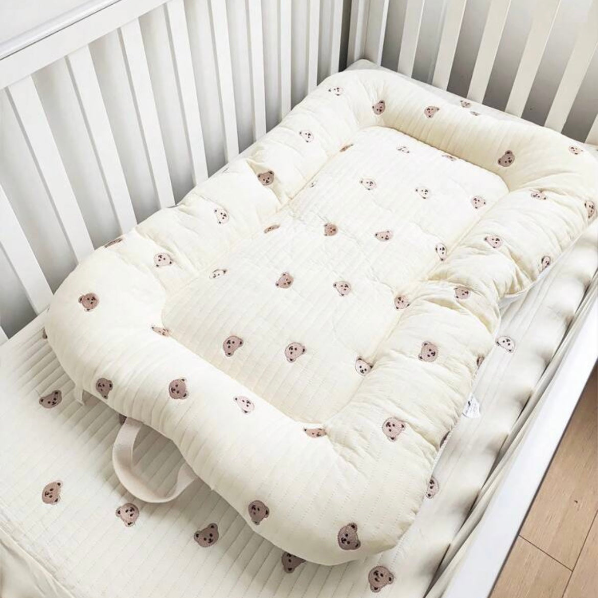 EMMA + ELLIOT BABYNEST